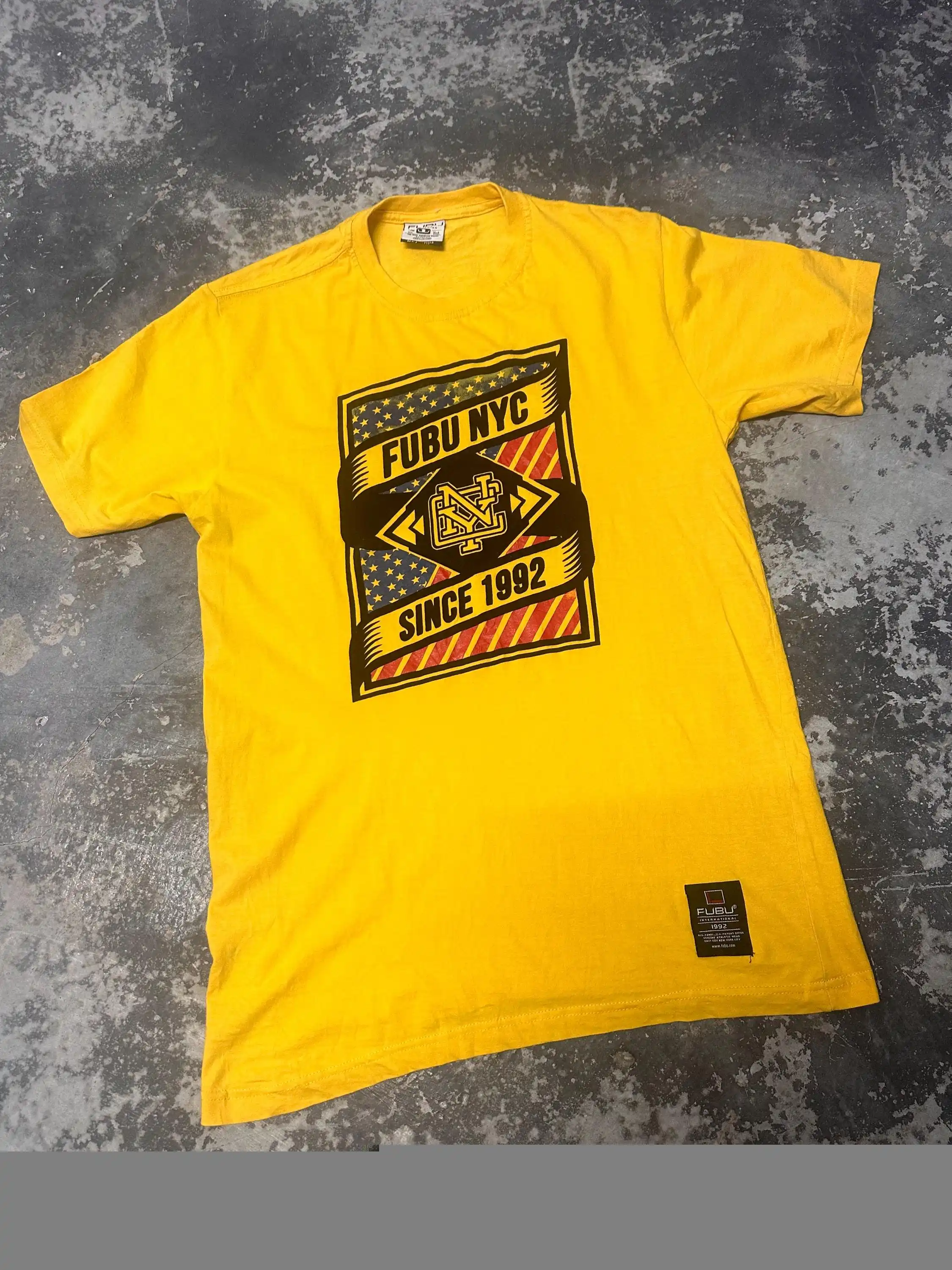 Винтажная футболка Fubu New Yo – обзор и цена Streetwear Brand New York